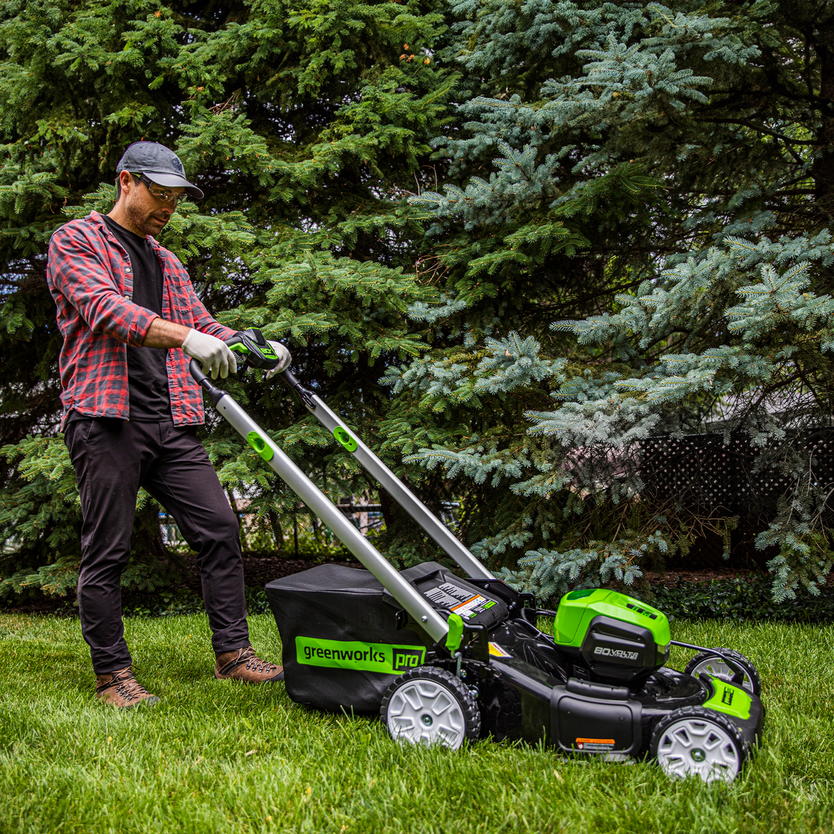 Why Canadians Are Switching to Battery Lawn Mowers | Greenworks ...