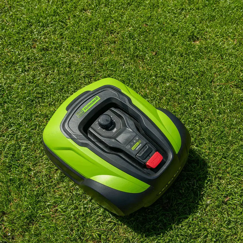 Robotic Lawn Mowers – Greenworks Tools Canada Inc.