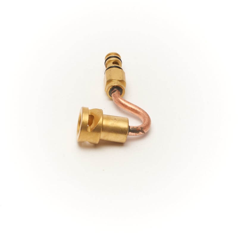 Raccordement du boyau haute pression