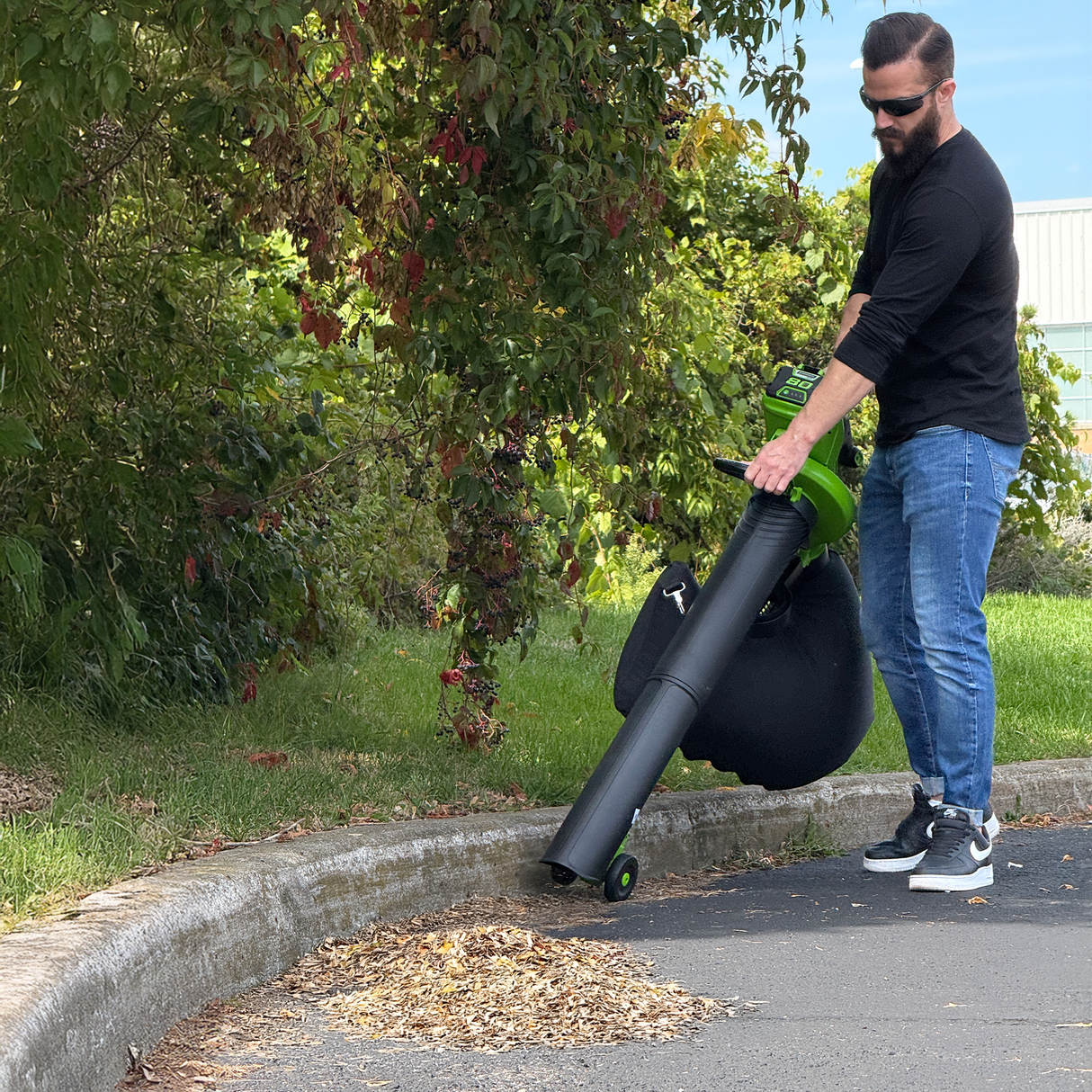 Greenworks 80V 3-in-1 Blower Vacuum – 520 CFM, 240 MPH (Tool Only)