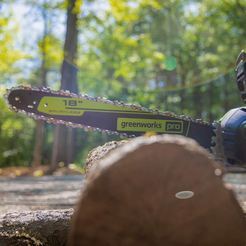 Ensemble 80 V de scie à chaîne sans balais 18 pouces et souffleur sans balais, batterie 2,0 Ah et chargeur inclus