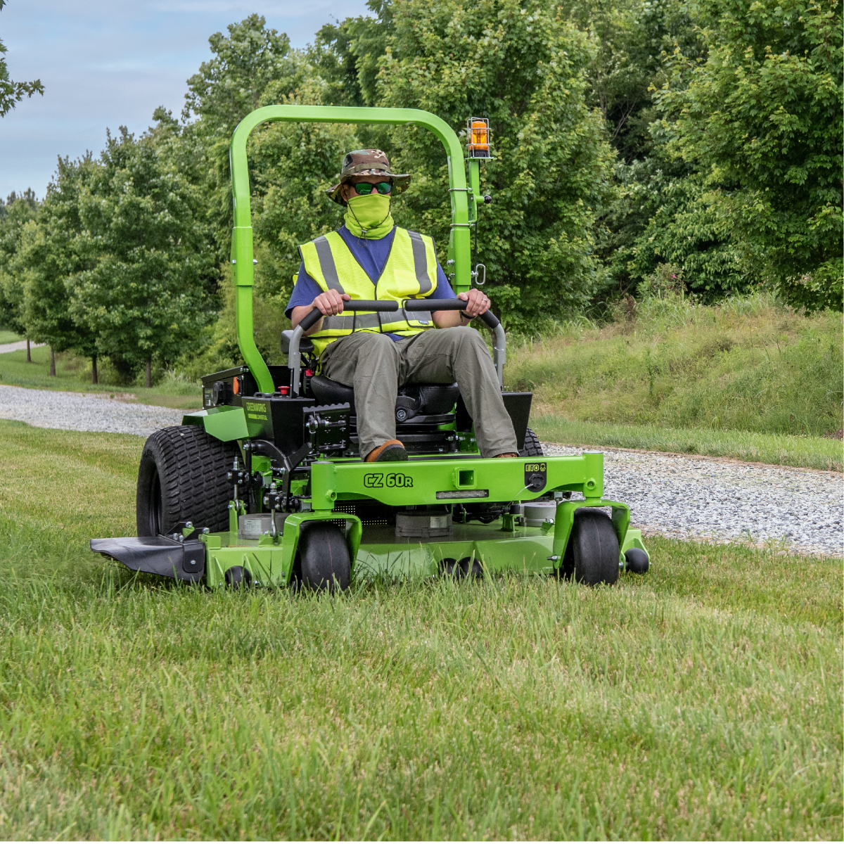 82V 60" 16kWh Commercial Ride-On Zero-Turn Mower