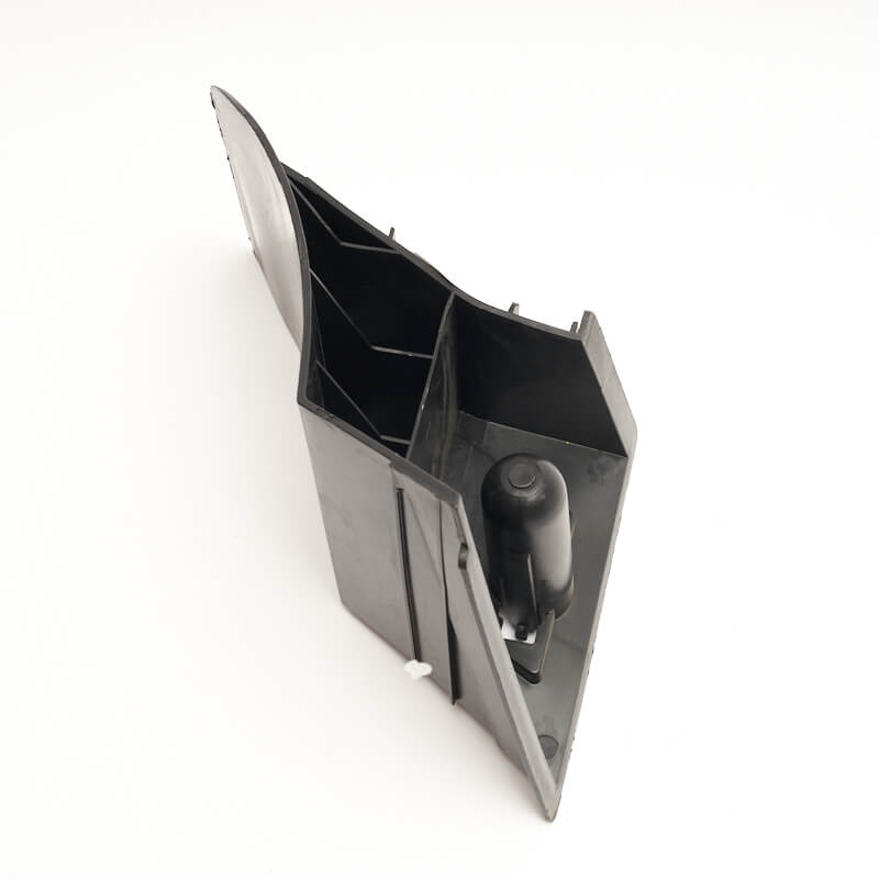 Rear Mulching Plug Assembly