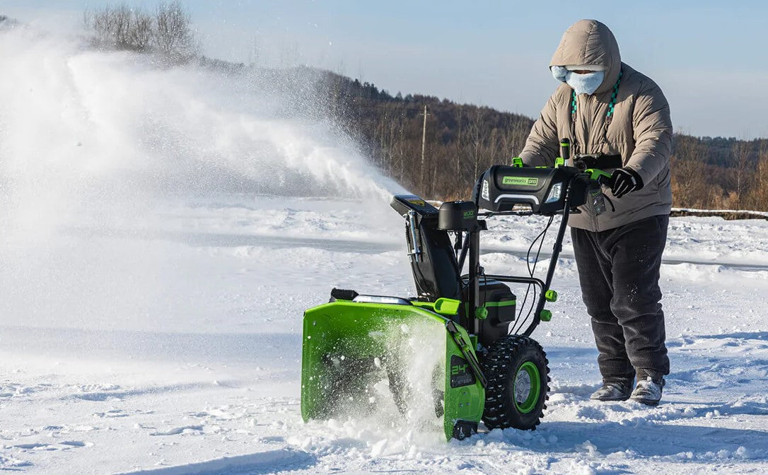 ハヤトウリ Unveiling the Greenworks Pro 80V Dual Stage Snow Thrower: A