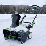 Souffleuse à neige Greenworks PRO 80 V 22 pouces, batterie 4,0 Ah et chargeur rapide inclus