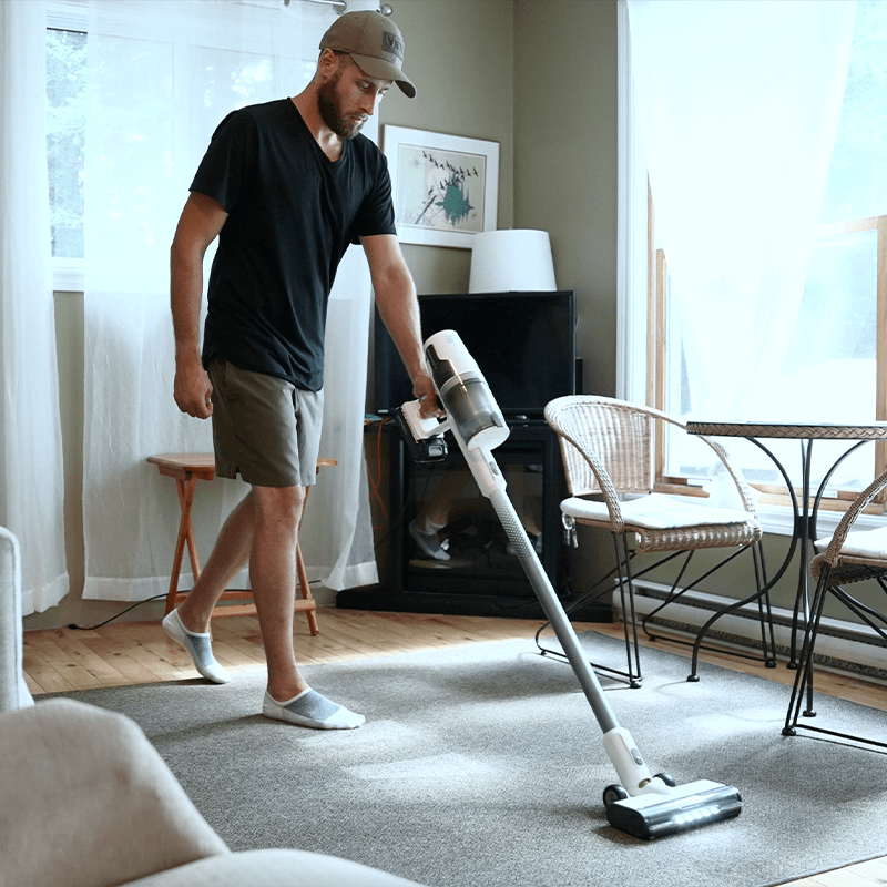 24V Cordless Battery White Deluxe Stick Vacuum w/ 4.0 Ah USB-C Battery & 30-Minute Super Charger