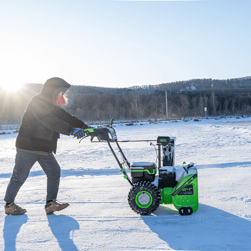 Greenworks 80V 24'' Dual Stage Snow Thrower, (3) 4.0Ah Batteries and Dual Port Charger Included (Available at Costco)