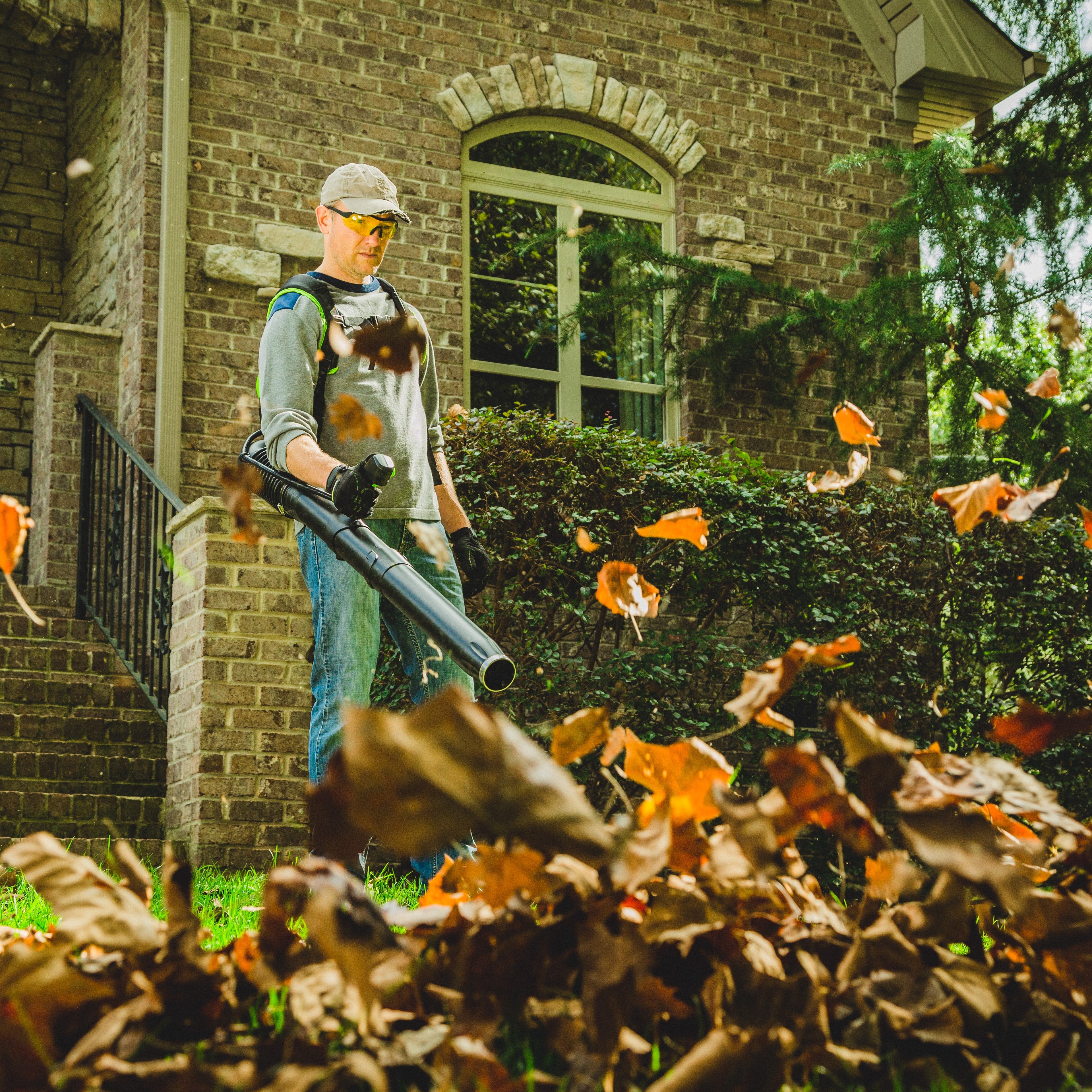 60V 140 MPH / 540 CFM Brushless Backpack Blower (Tool Only