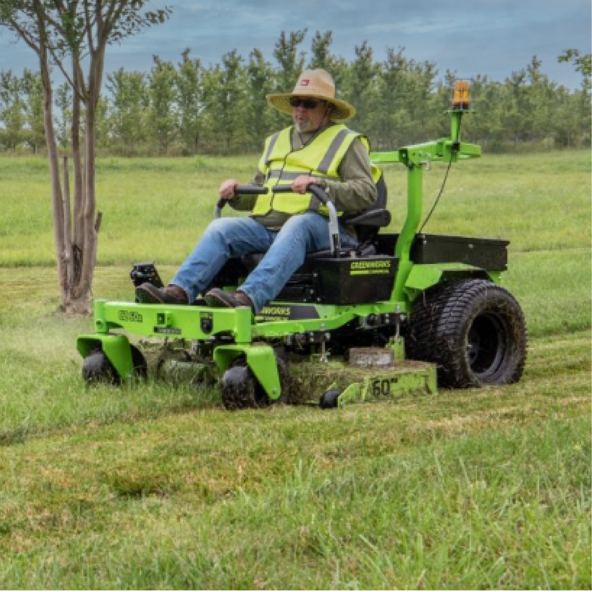 82V  60" 16kWh Commercial Ride-On Zero-Turn Mower | CZ60R